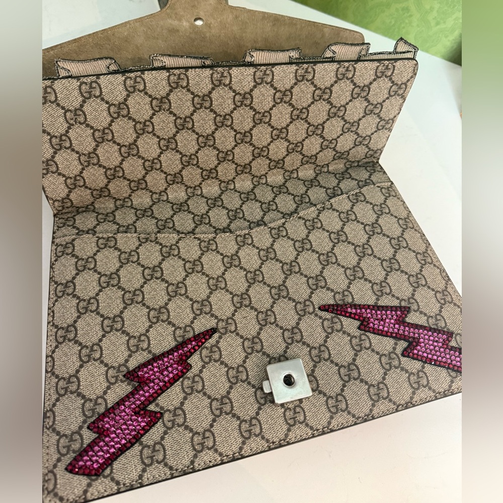 Gucci GG Supreme Monogram Lightning Embroidered Medium Dionysus Shoulder Bag - Picture 8 of 16